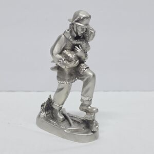 VTG Masterworks Fine Pewter NICK OF TIME 1991 Firefighter With Child Figurine